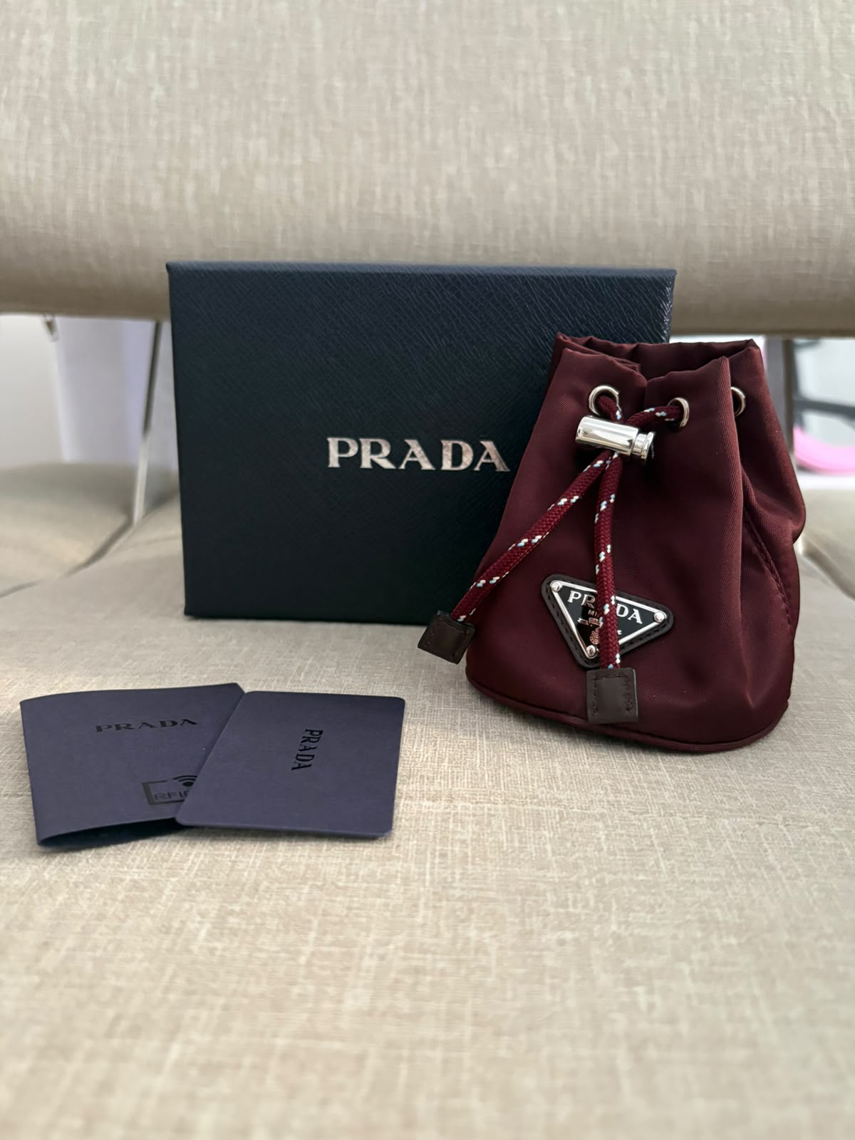 Prada mini pouch bordeaux