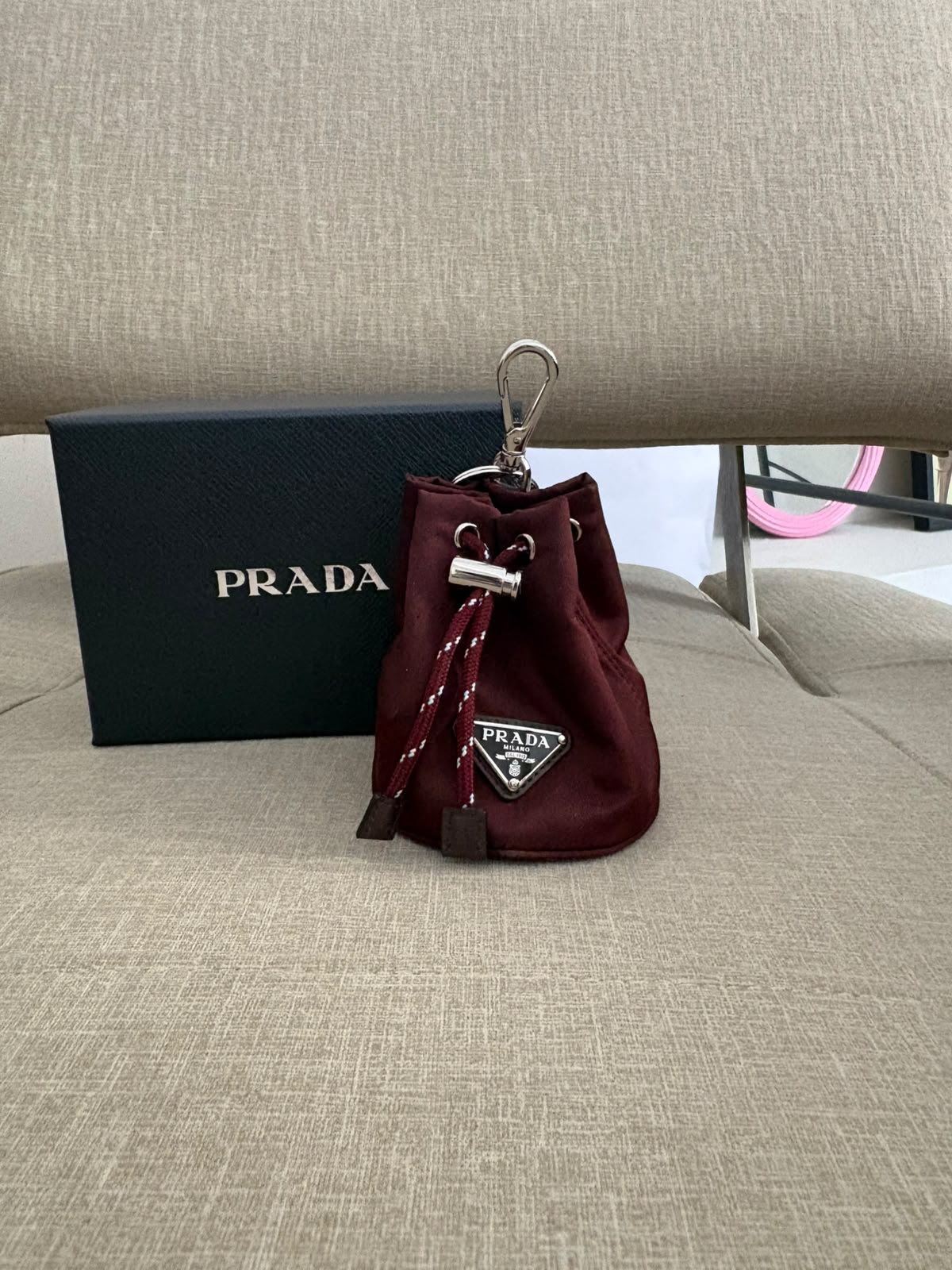 Prada mini pouch bordeaux