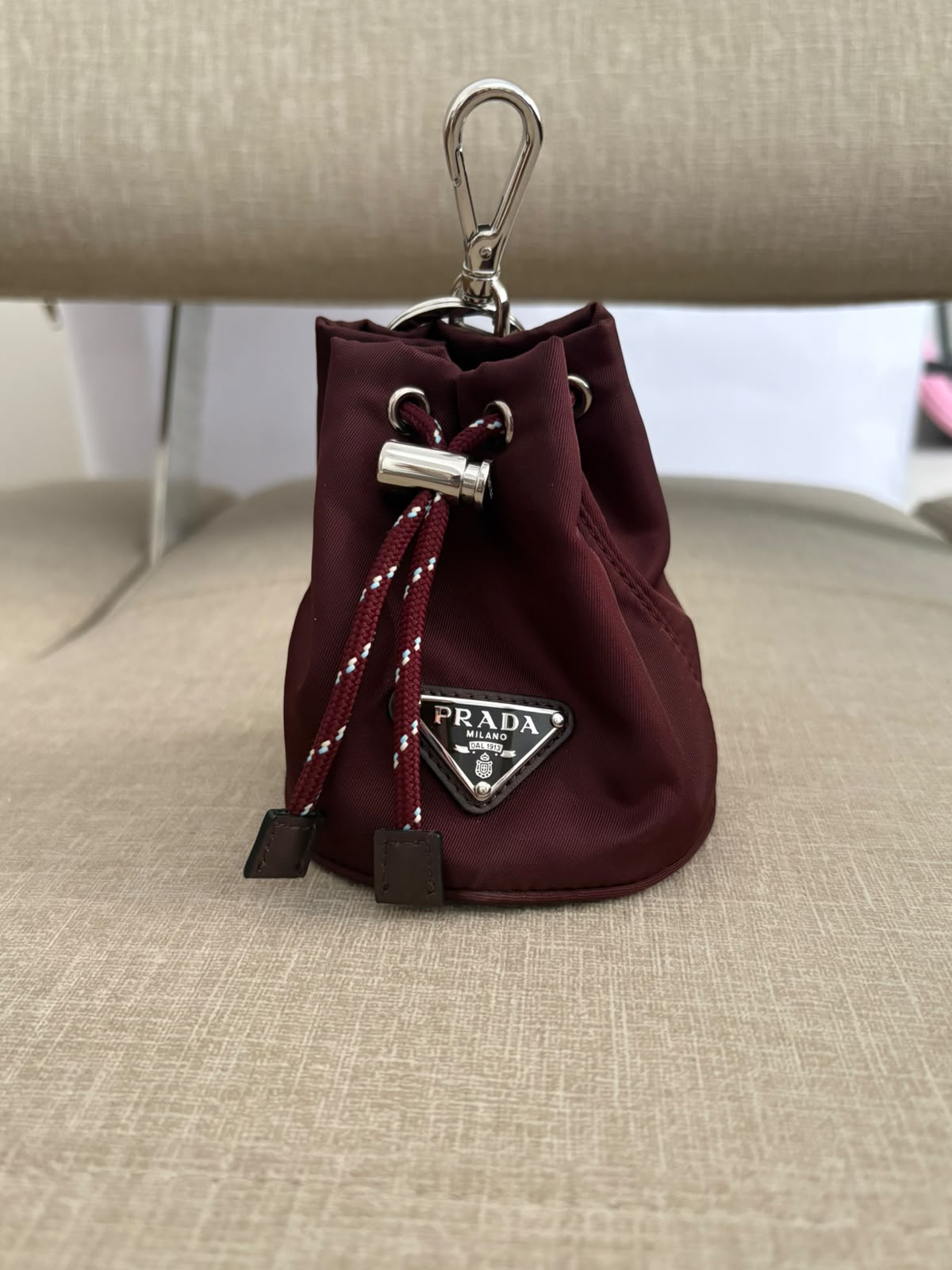 Prada mini pouch bordeaux