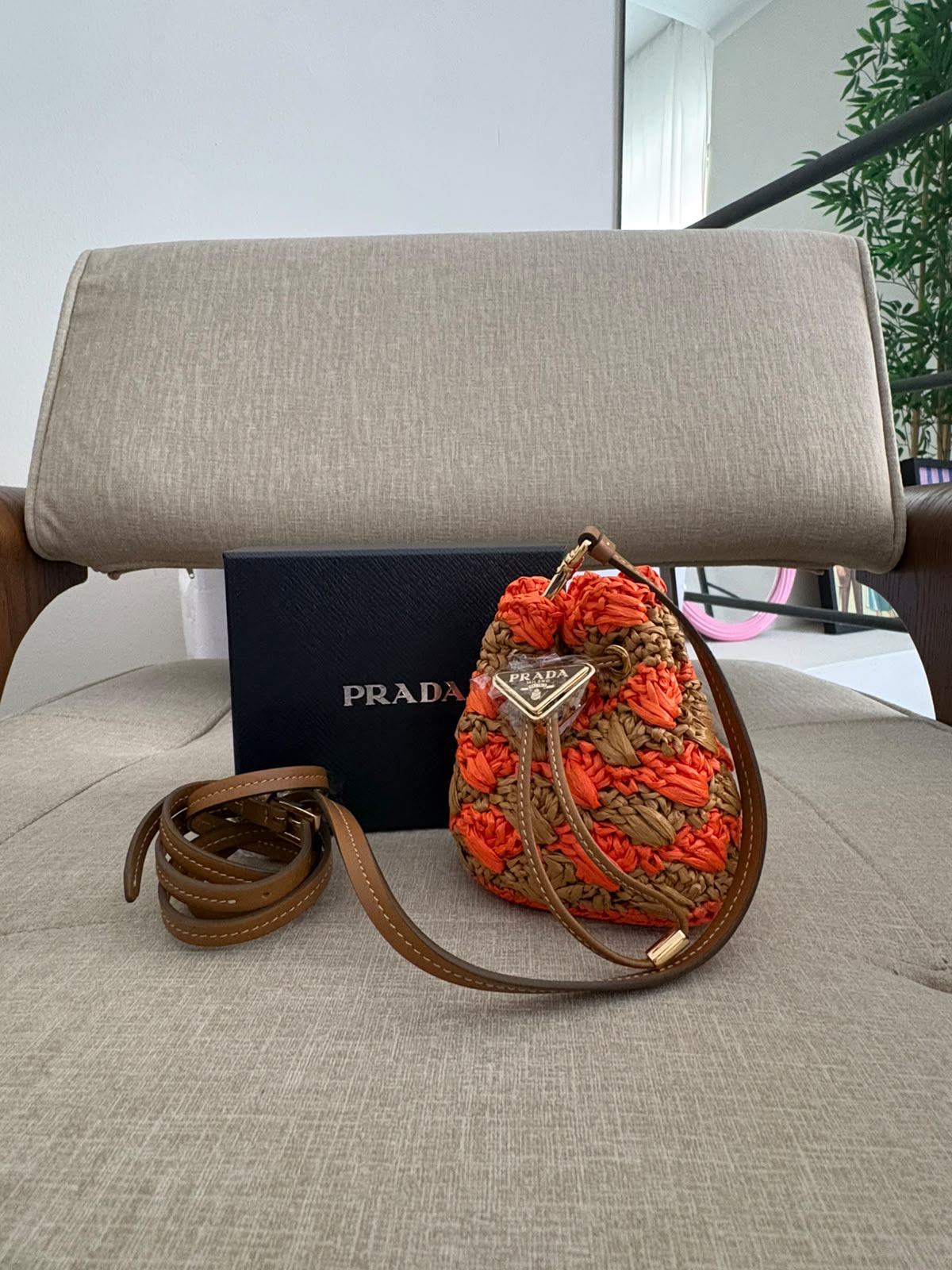 Prada mini pouch- arancione e caramello
