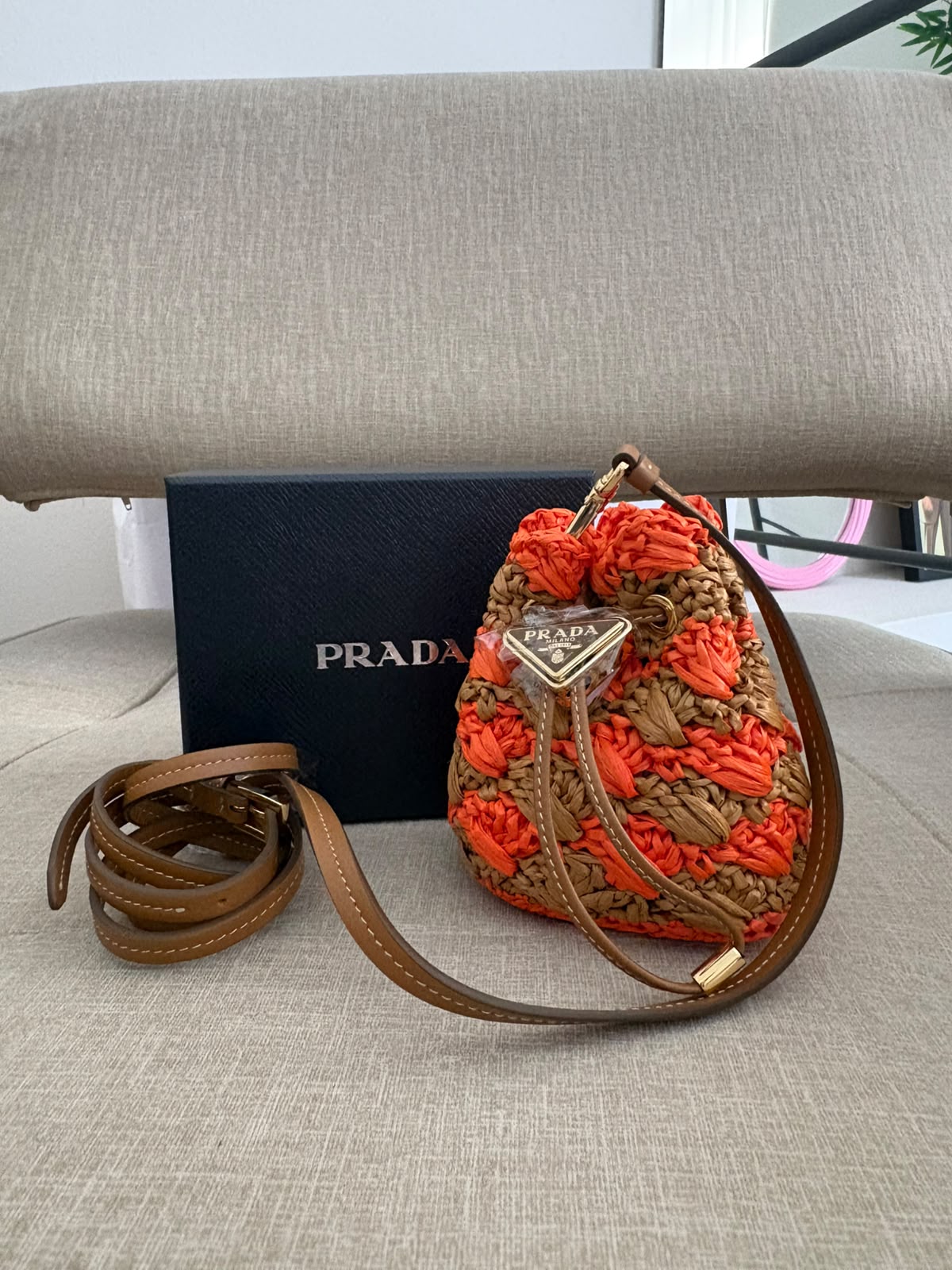 Prada mini pouch- arancione e caramello
