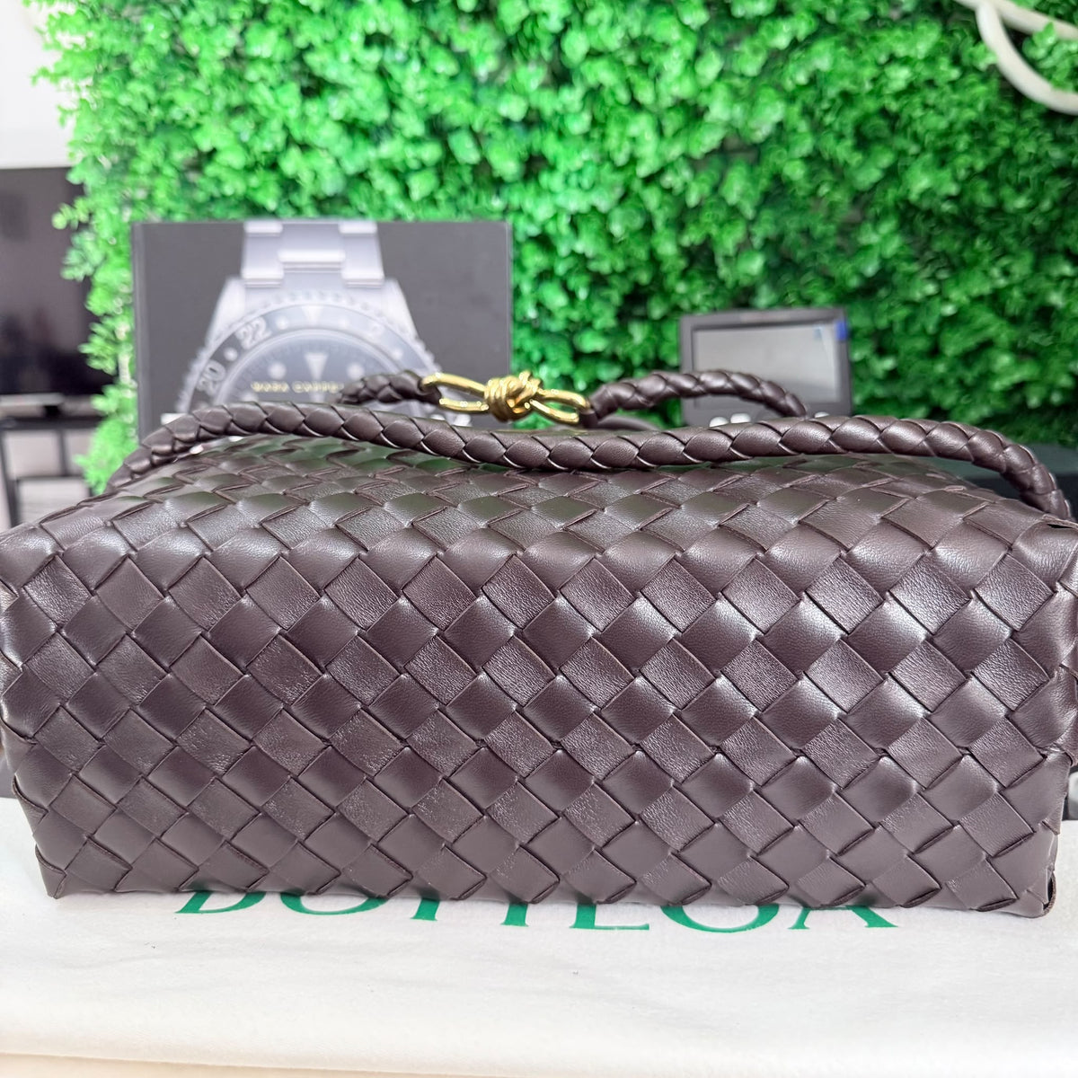 Bottega Veneta Andiamo Medium - Fondant