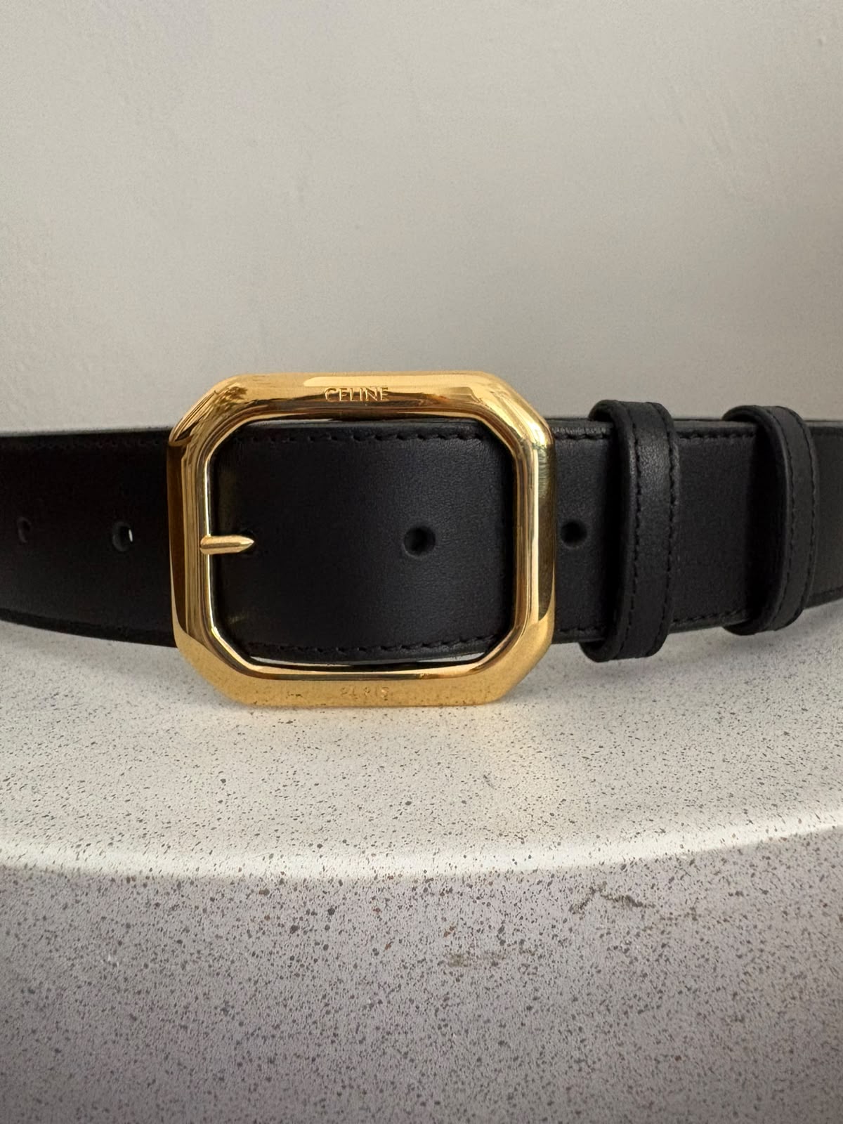 Celine cintura nera