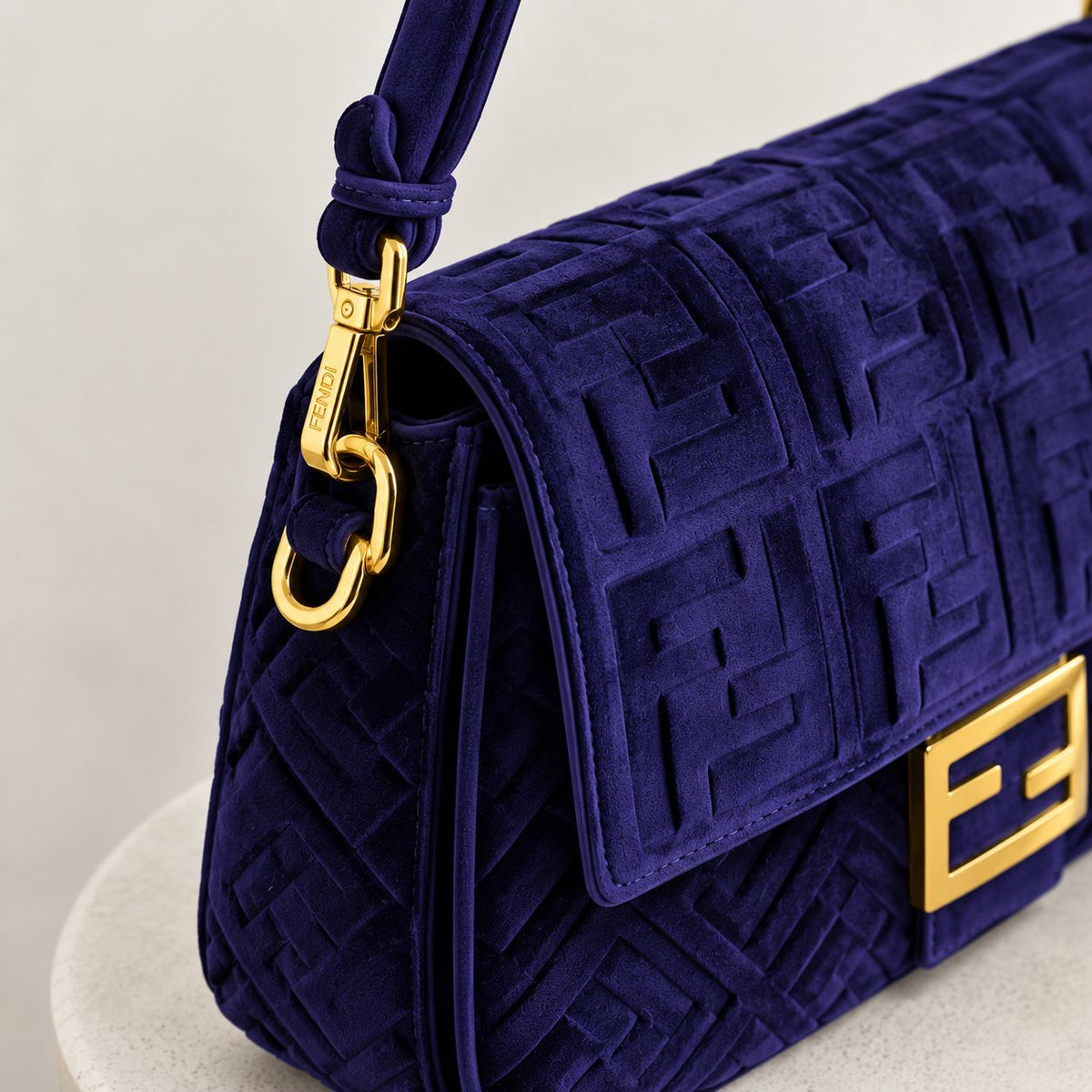 Fendi Baguette in velluto viola