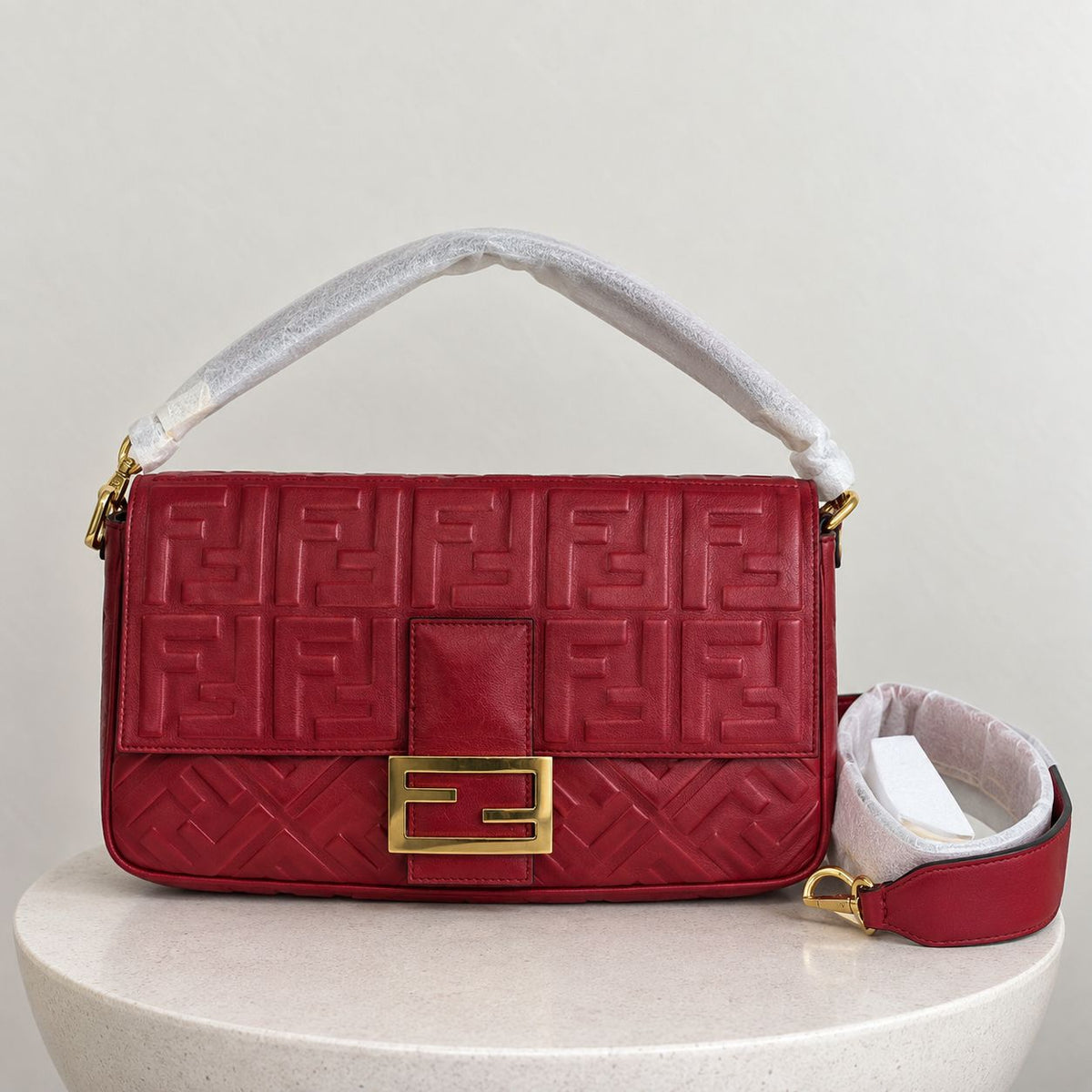 Fendi Baguette in pelle Rosso scuro