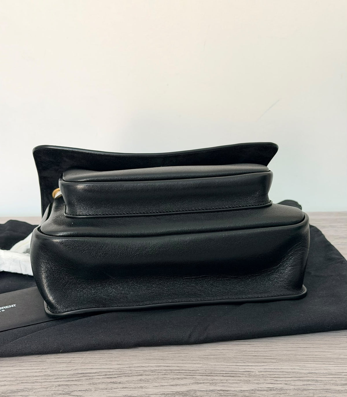 Saint Laurent Niki Cassandre nera