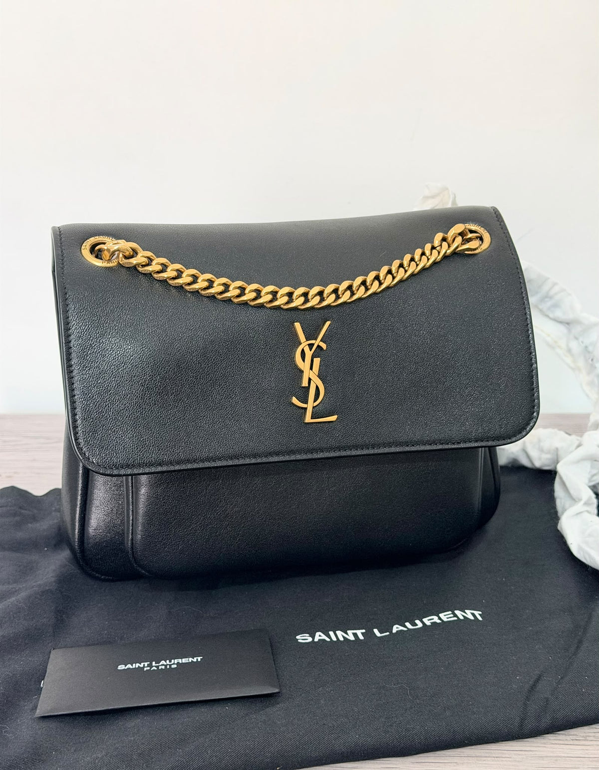 Saint Laurent Niki Cassandre nera