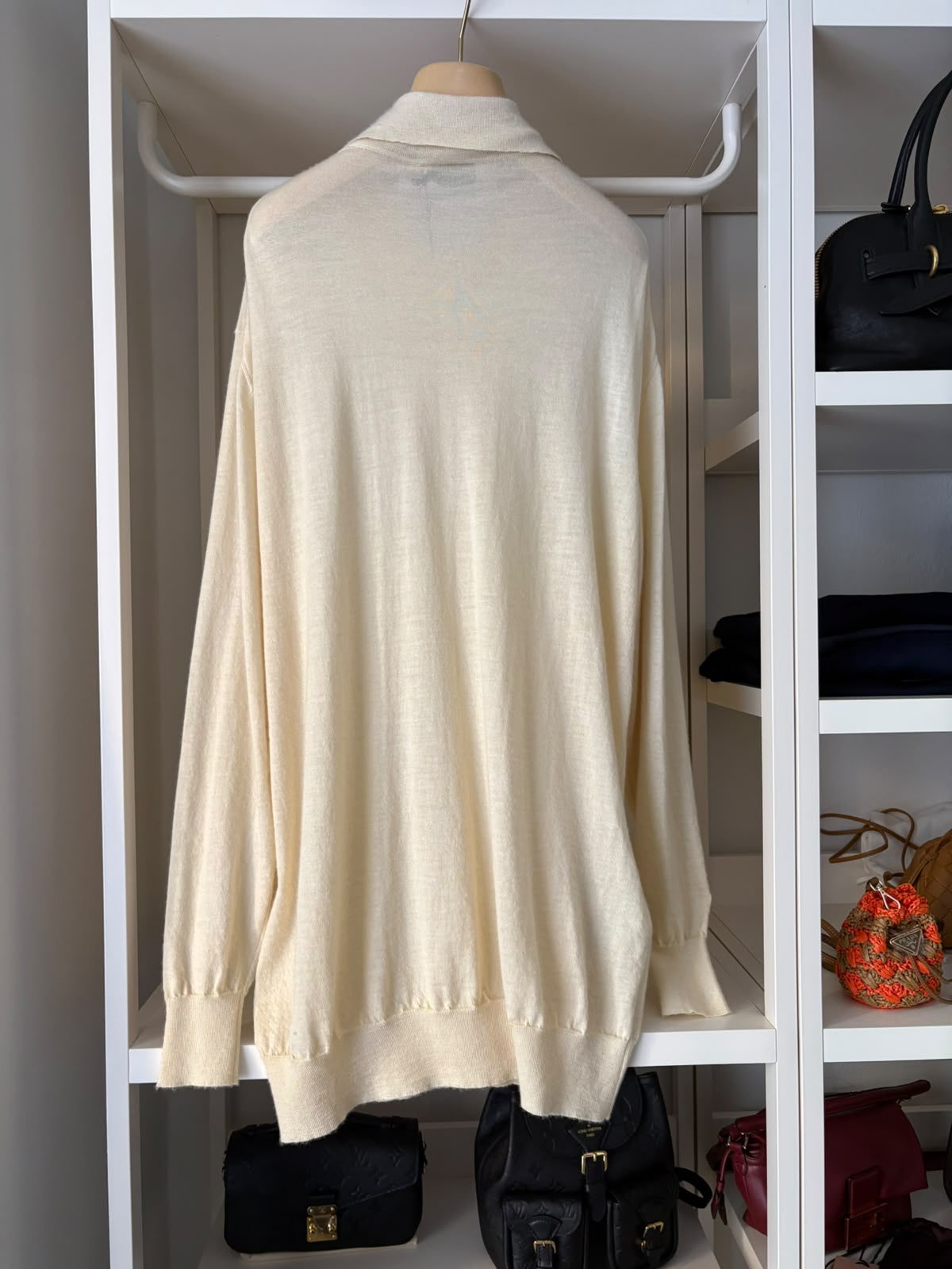Miu Miu polo in maglia color avorio