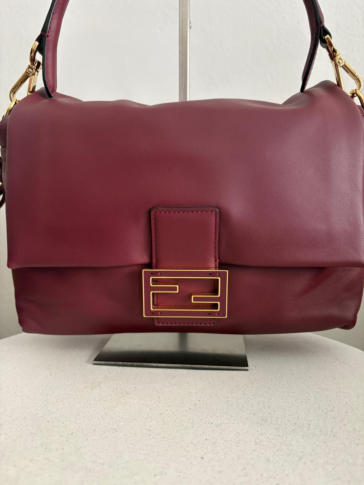 Fendi Mama Baguette Medium Bordeaux