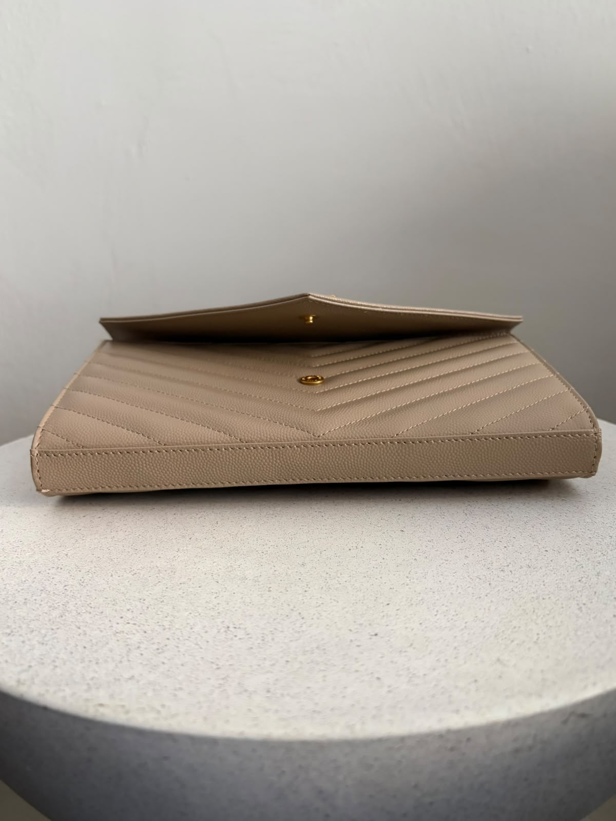 Saint Laurent Pochette Cassandre Beige