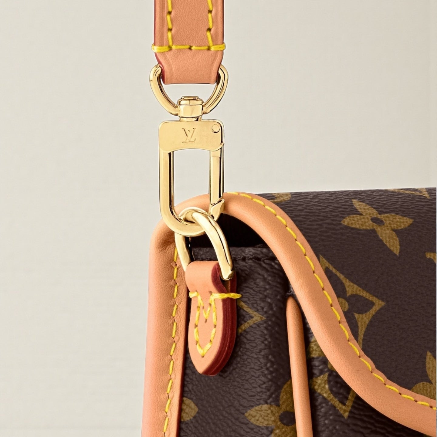 Louis Vuitton – Nano Diane