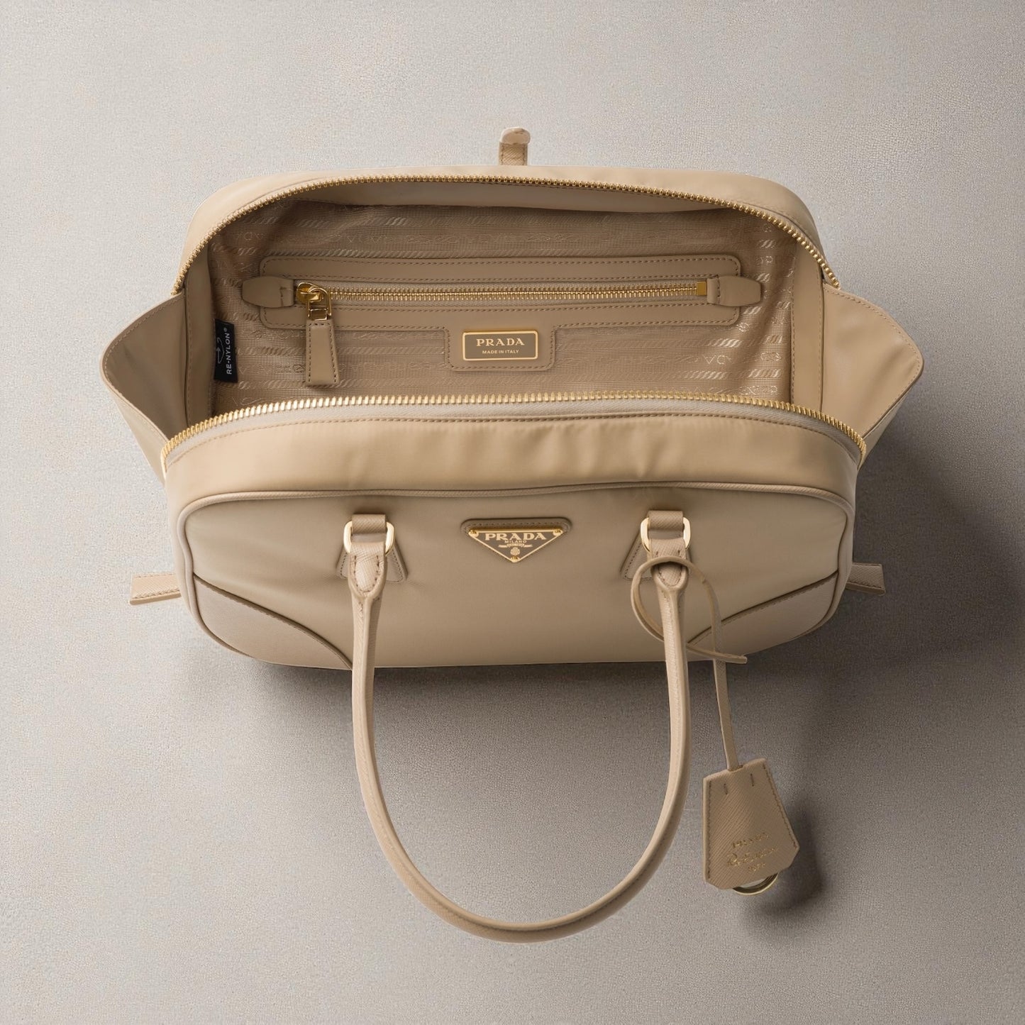 Prada Bauletto in Re-Nylon e Saffiano Medium Cammello