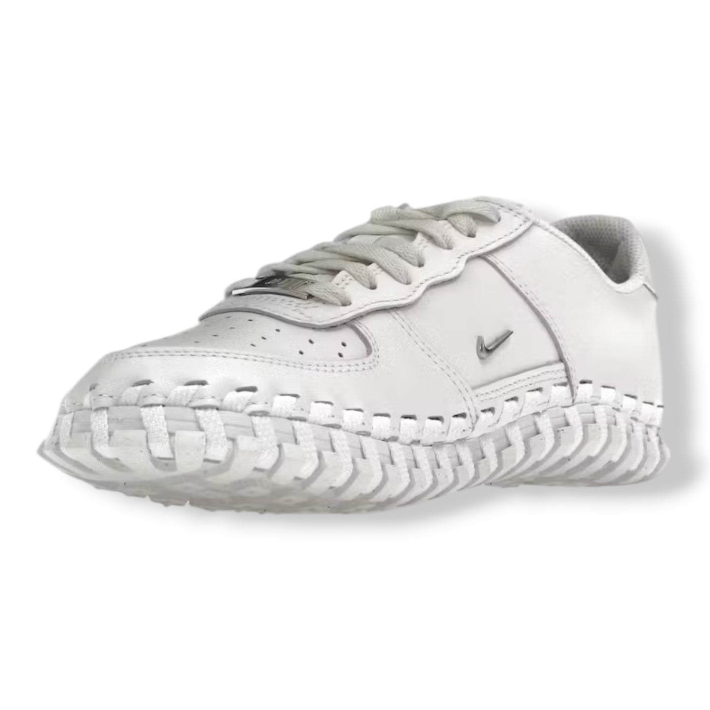 JACQUEMUS + NIKE J Force 1 bianche