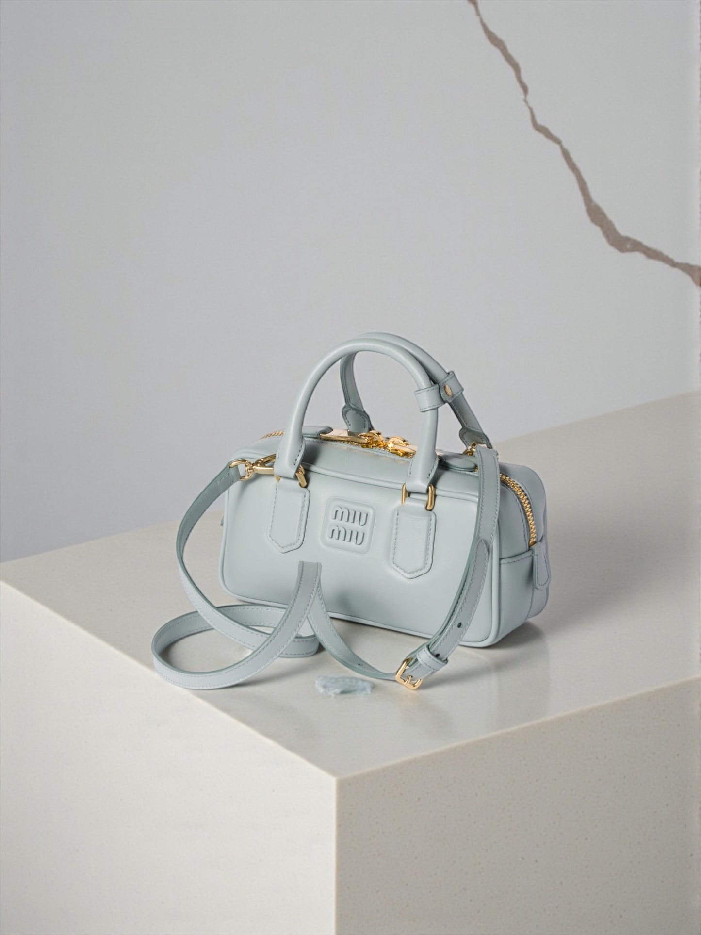 Miu Miu Borsa Arcadie Regular Ghiaccio