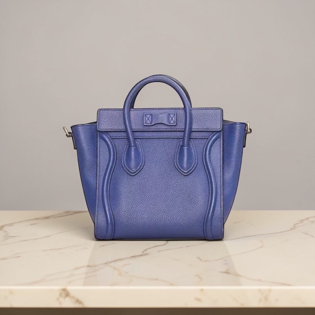 Céline Nano Luggage in pelle blu