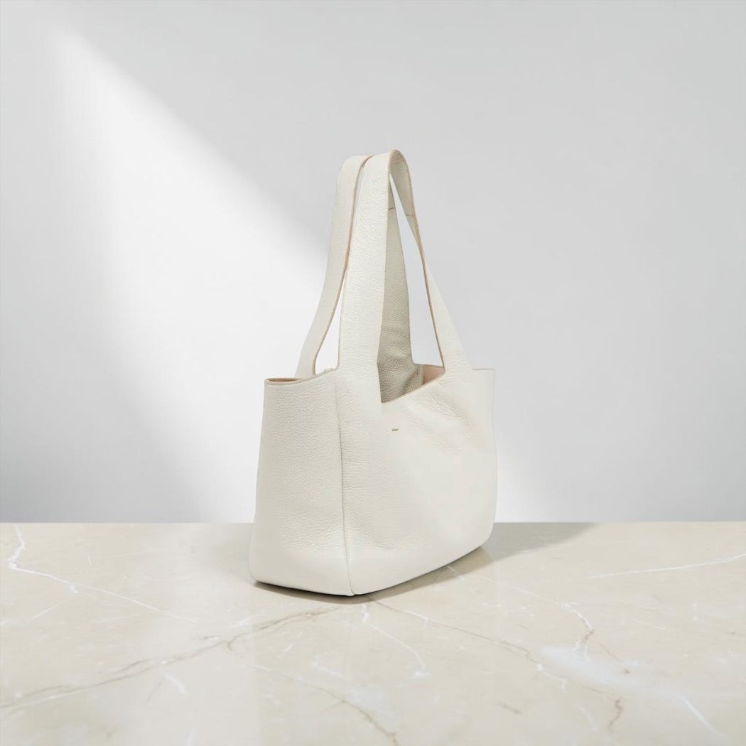 Saint Laurent Le 5 à 7 Bea Bianco