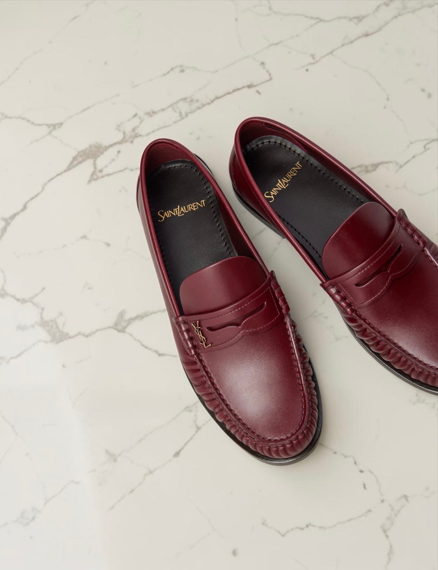 Saint Laurent Mocassini in pelle bordeaux