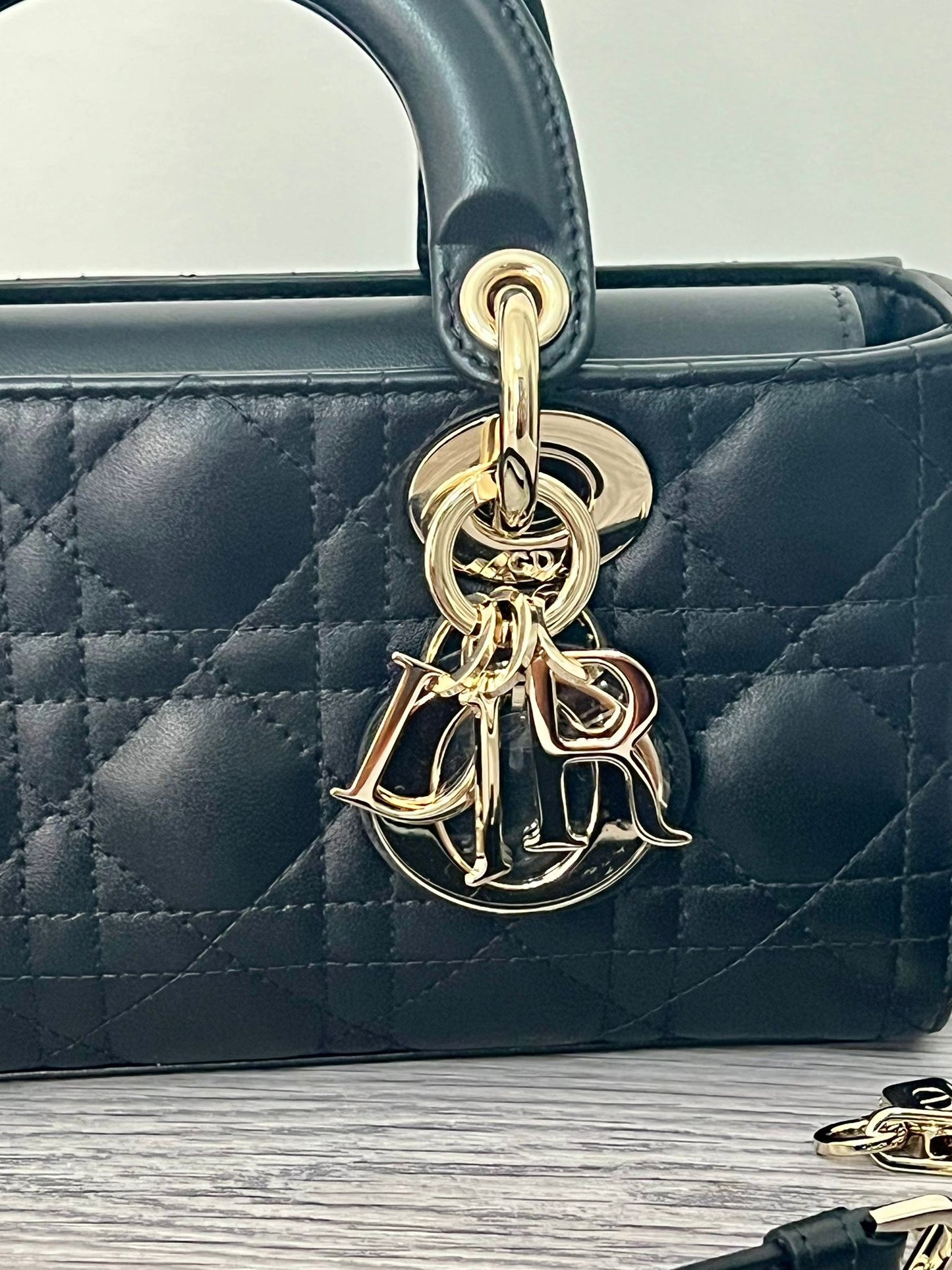 Dior Lady D-Joy in Pelle di Agnello Cannage Nera
