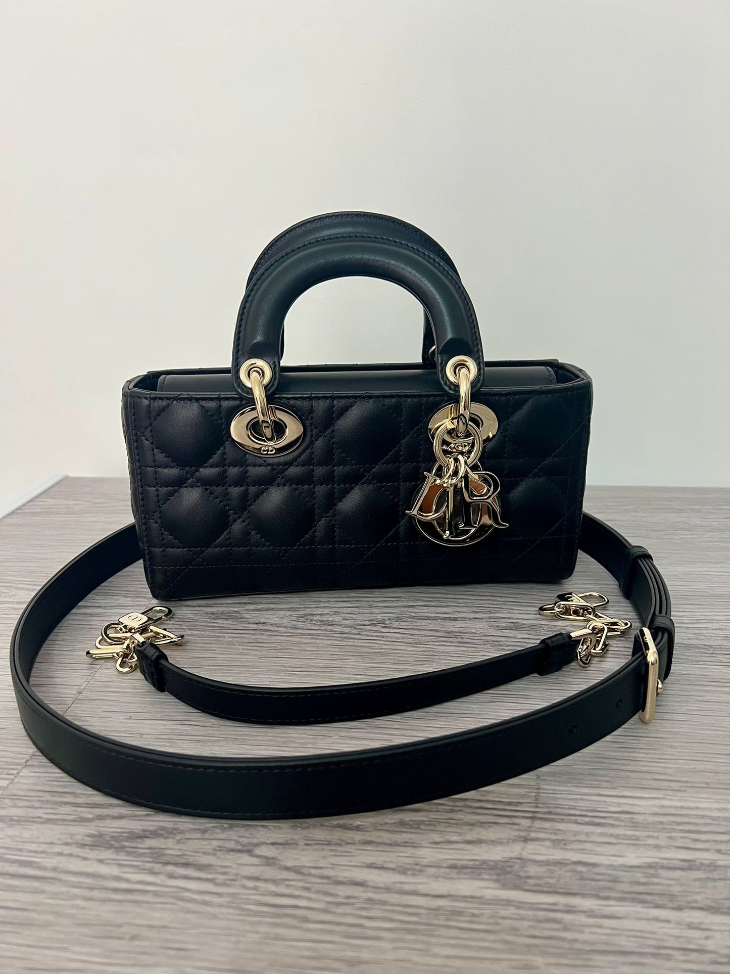 Dior Lady D-Joy in Pelle di Agnello Cannage Nera