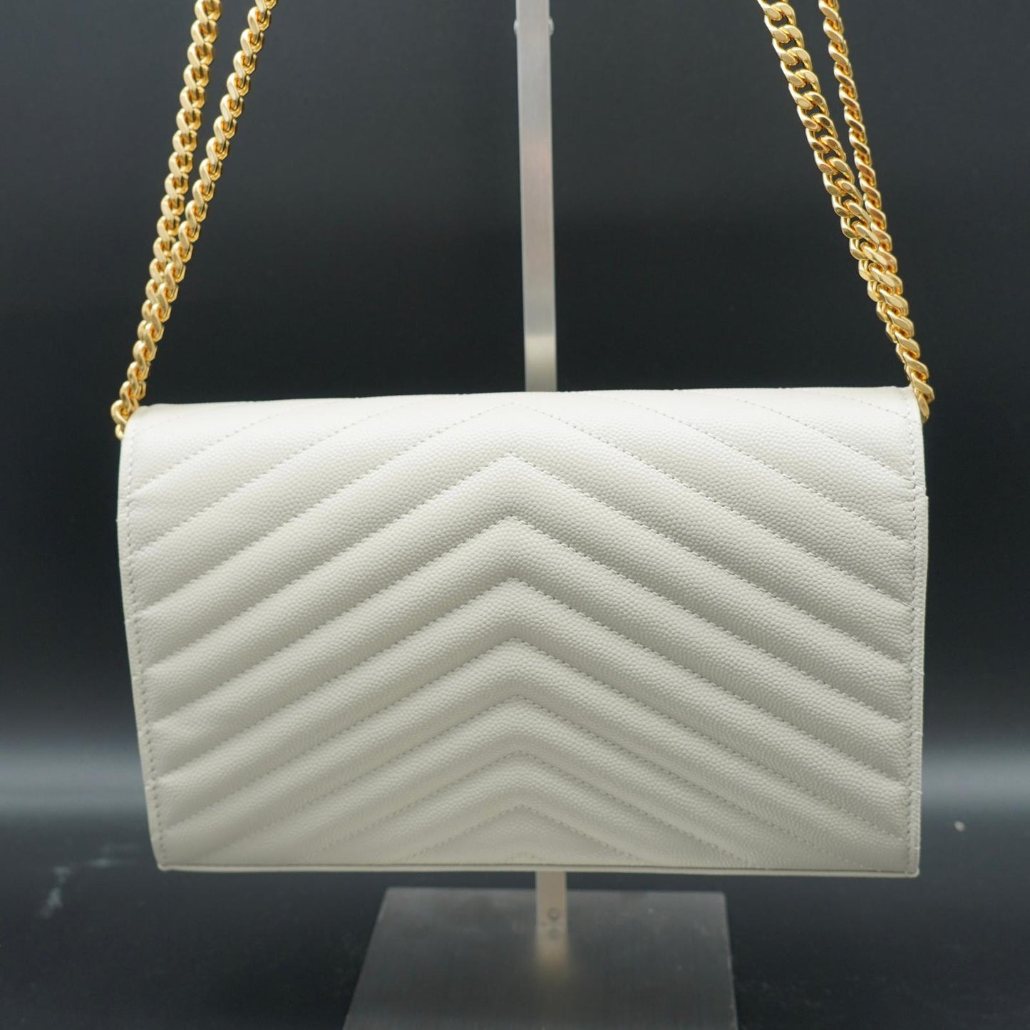 Saint Laurent Pochette con Catena Cassandre White