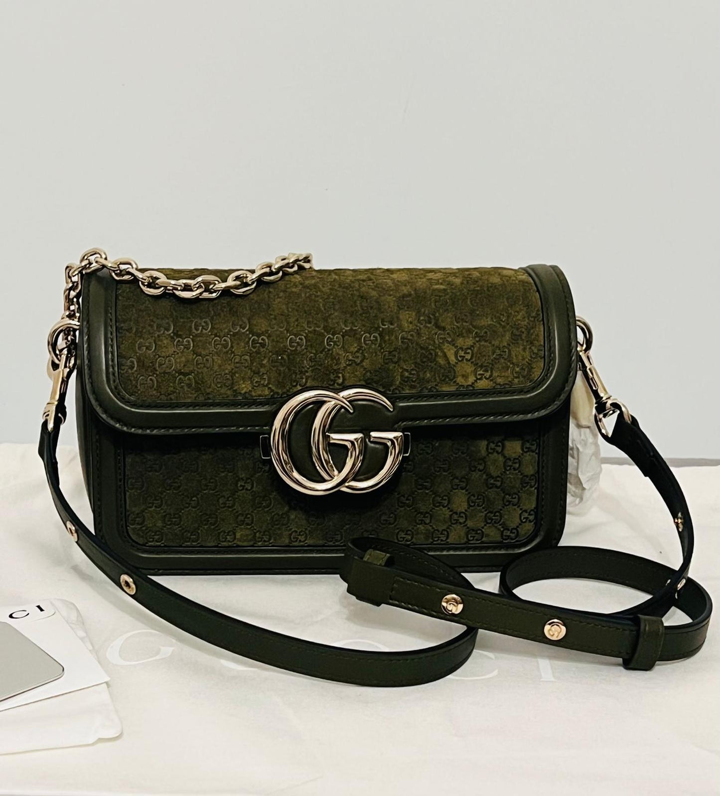 Gucci Marmont Go Small in suede GG kaki