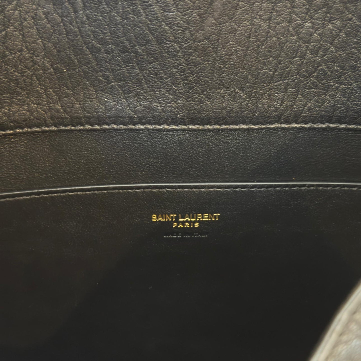 Saint Laurent Cassandre Envelope Pouch nero