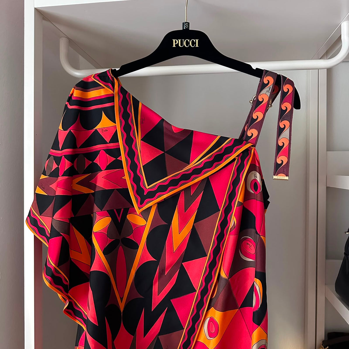 Pucci abito monospalla rosso
